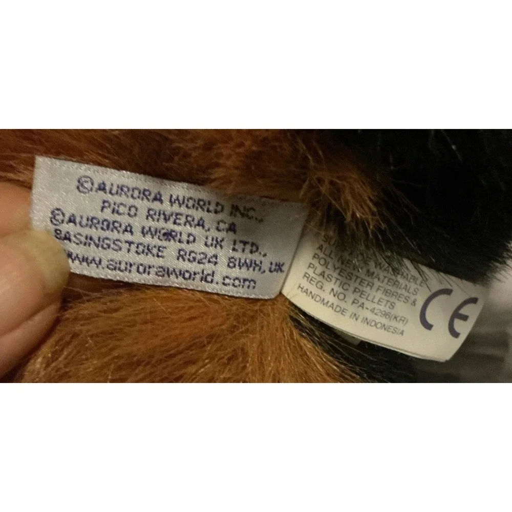 Aurora World Lemur Stuffie Plush Black & Brown Red 8